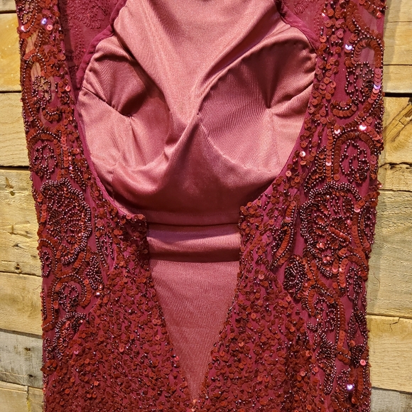 Scala Beaded Formal Mini Dress - Picture 8 of 10